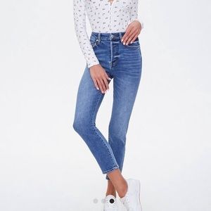 NWT Forever 21 Westwood Mom Jeans